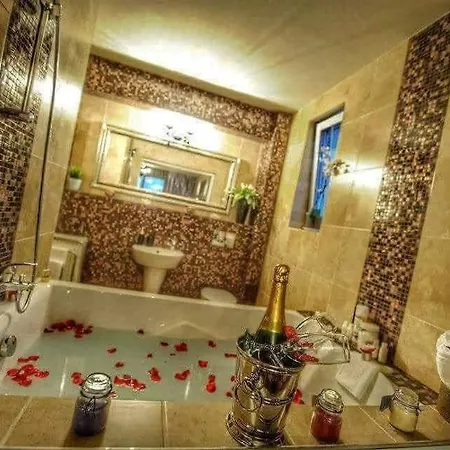 Portobella Mamaia Nord Self Check-in Liebeshotel